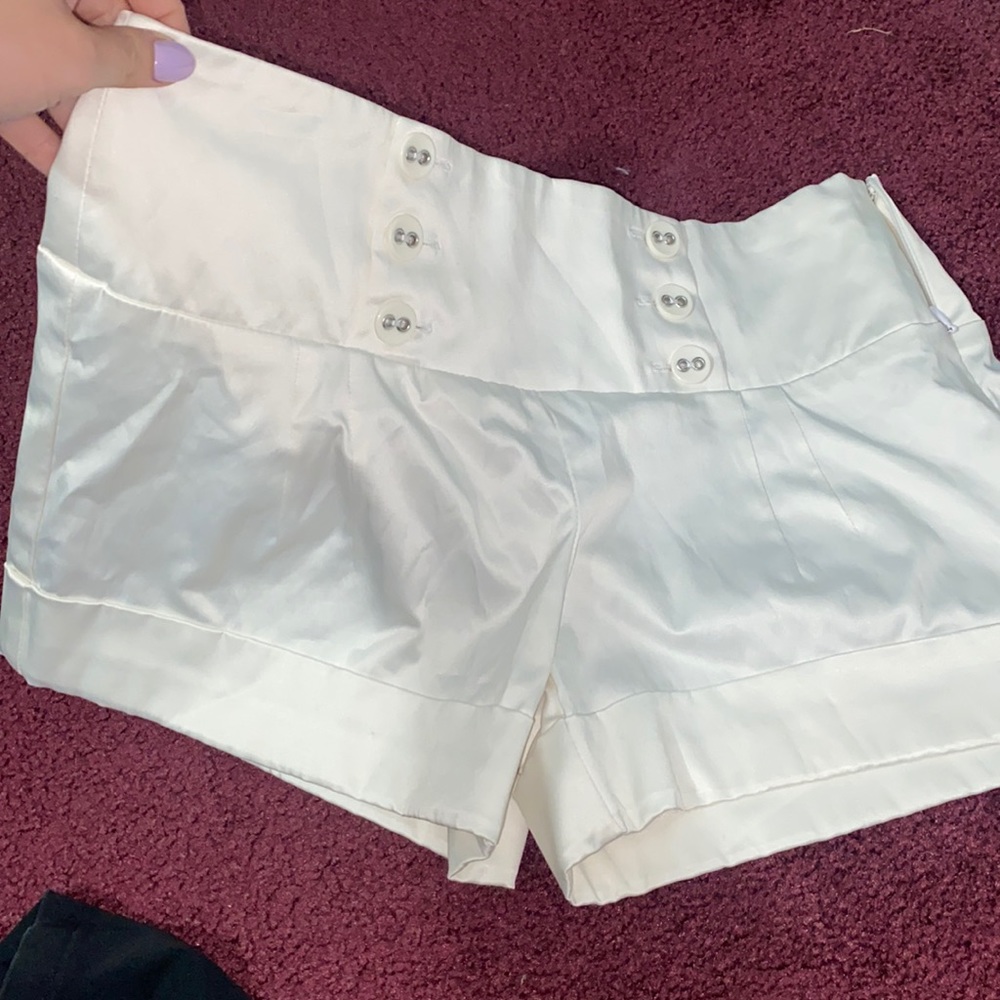 Candies shorts💕